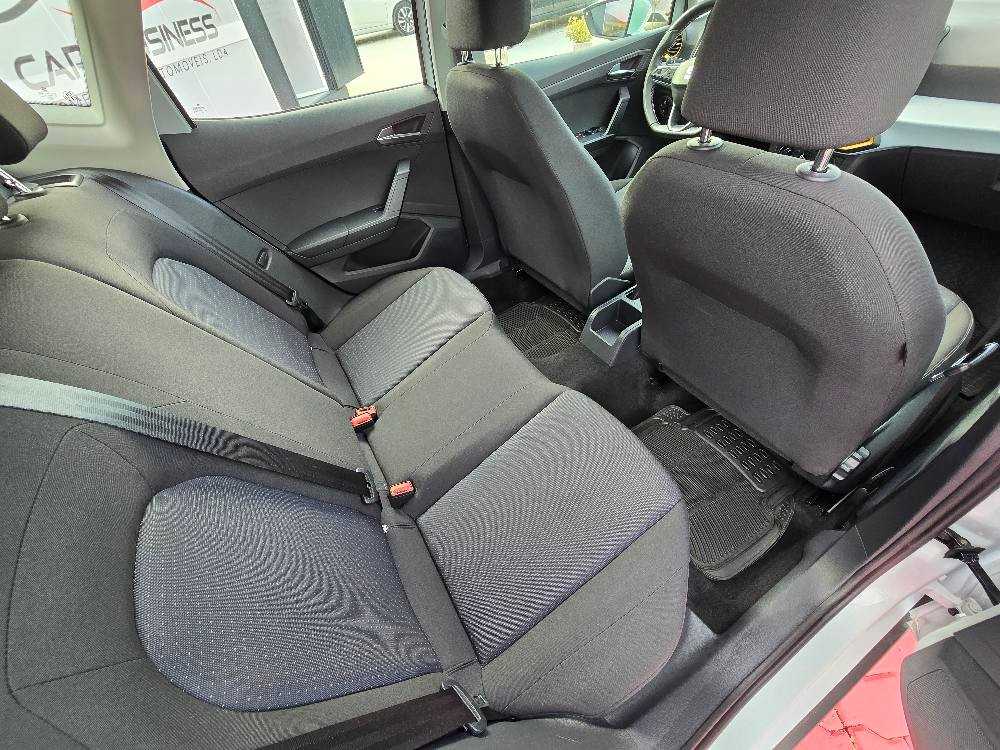 seat-arona-2023-gasolina-999cc