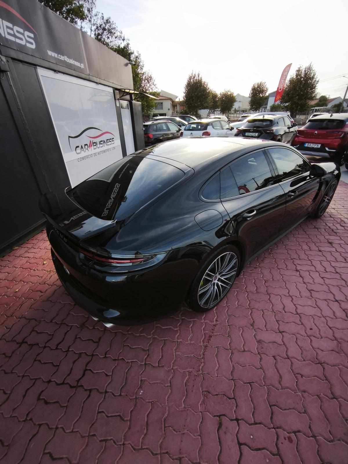 porsche-panamera-2018-hibrido-a-gasolina-2894cc