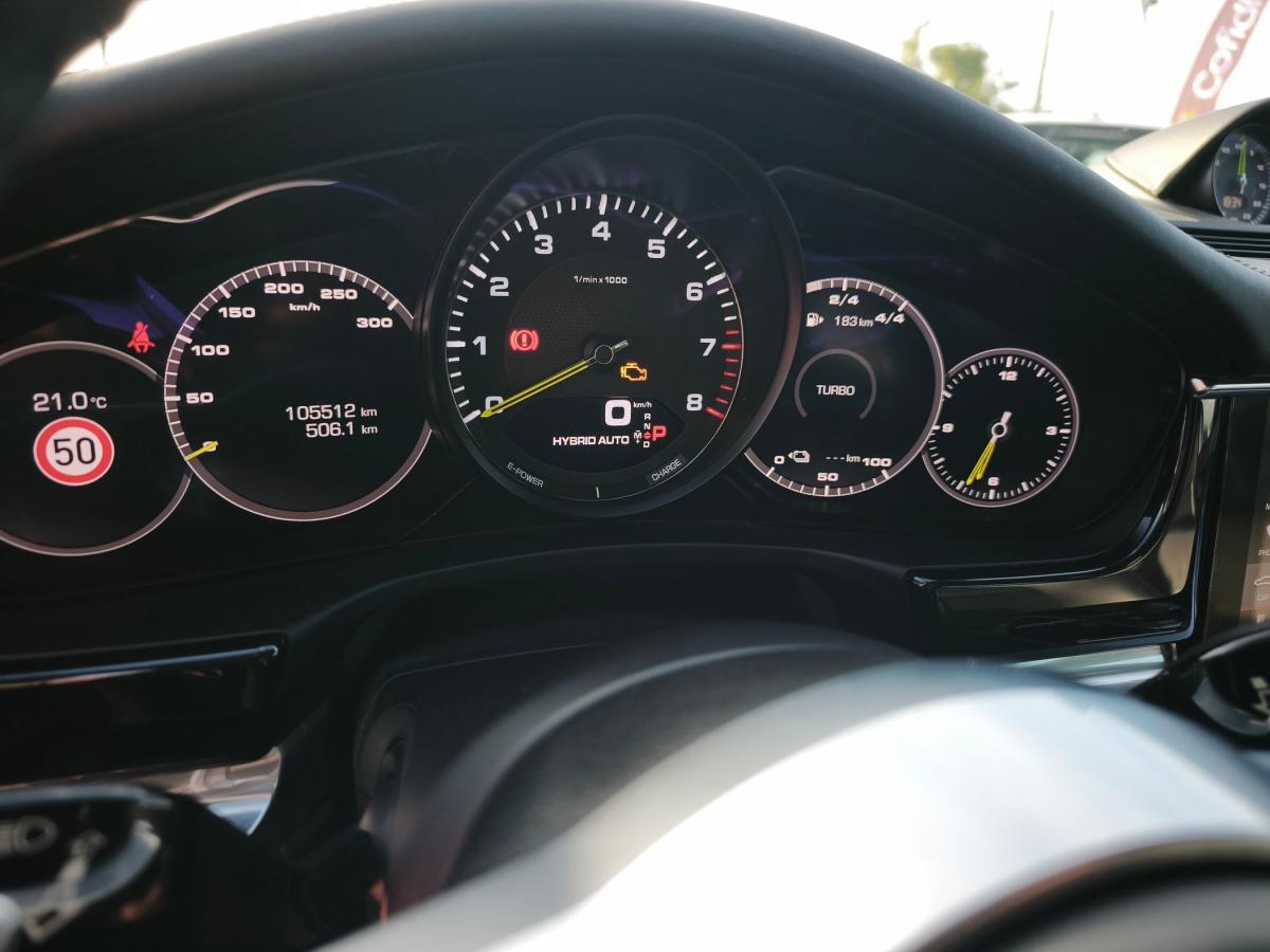 porsche-panamera-2018-hibrido-a-gasolina-2894cc
