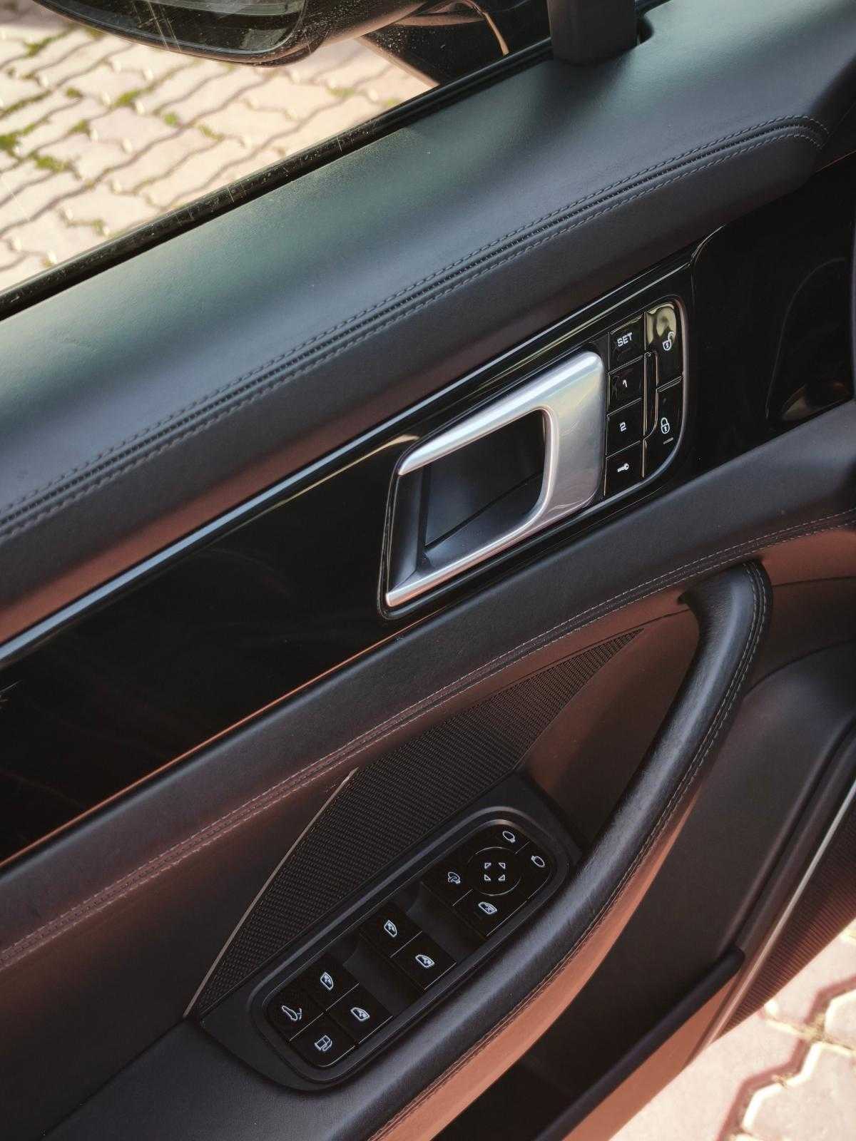 porsche-panamera-2018-hibrido-a-gasolina-2894cc