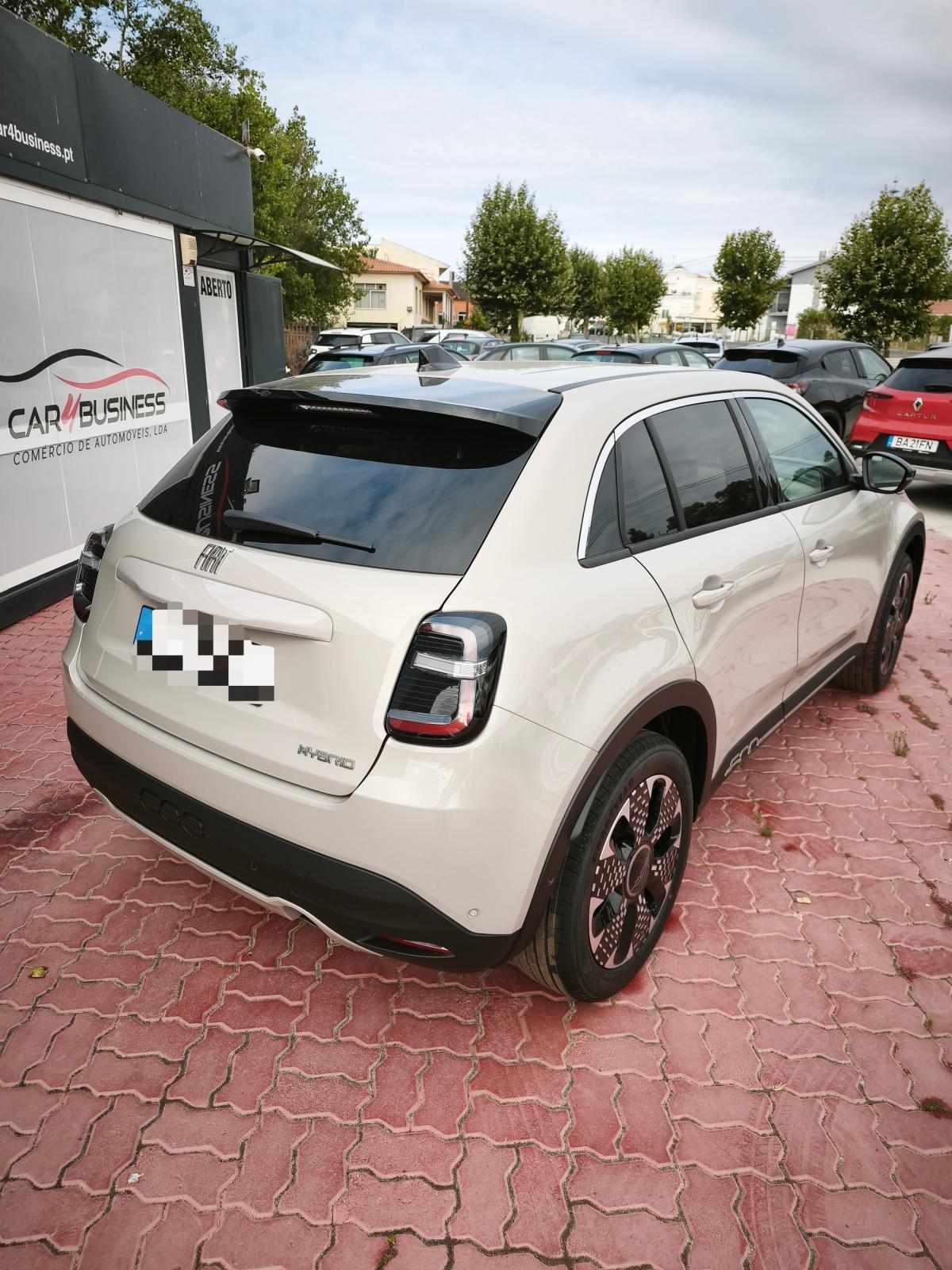 fiat-600-2026-gasolina-1199cc