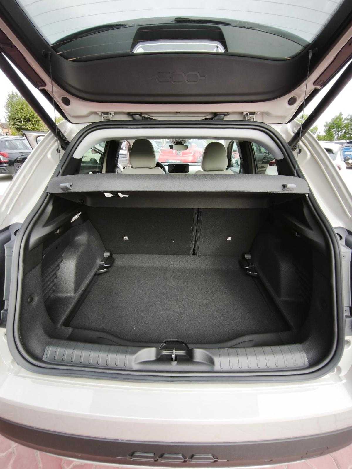 fiat-600-2026-gasolina-1199cc