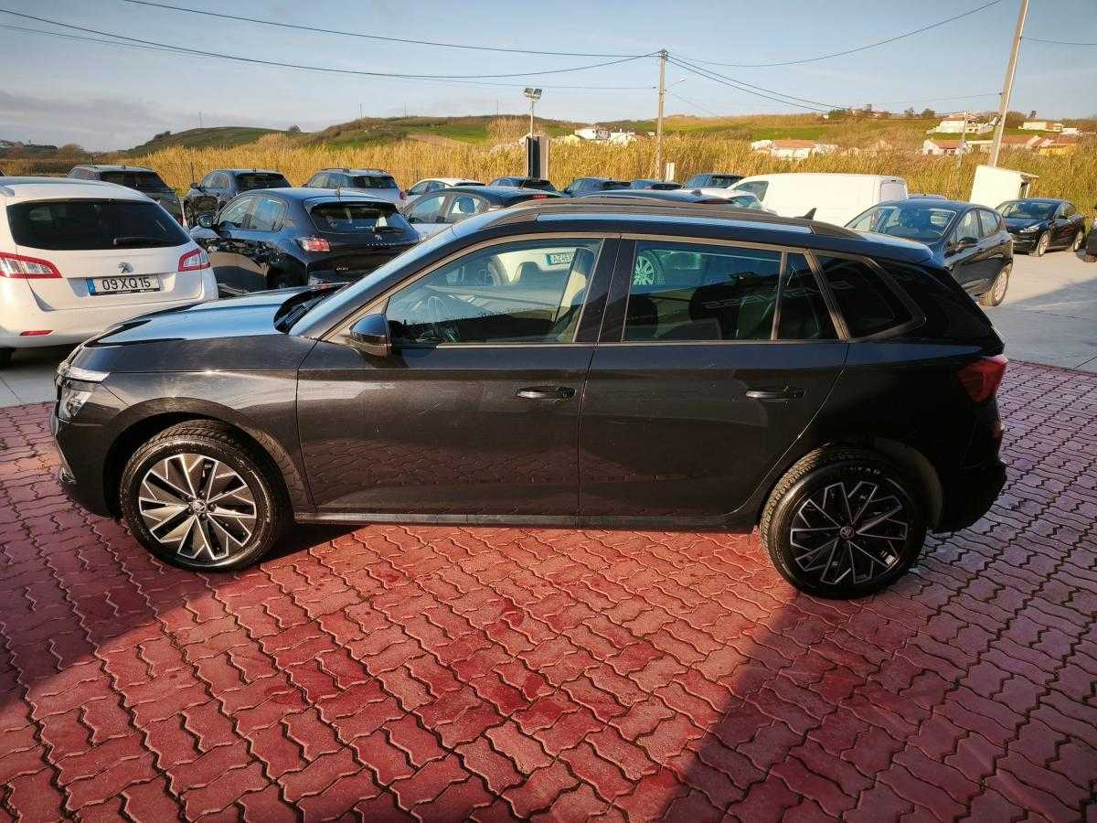 skoda-kamiq-2024-gasolina-999cc