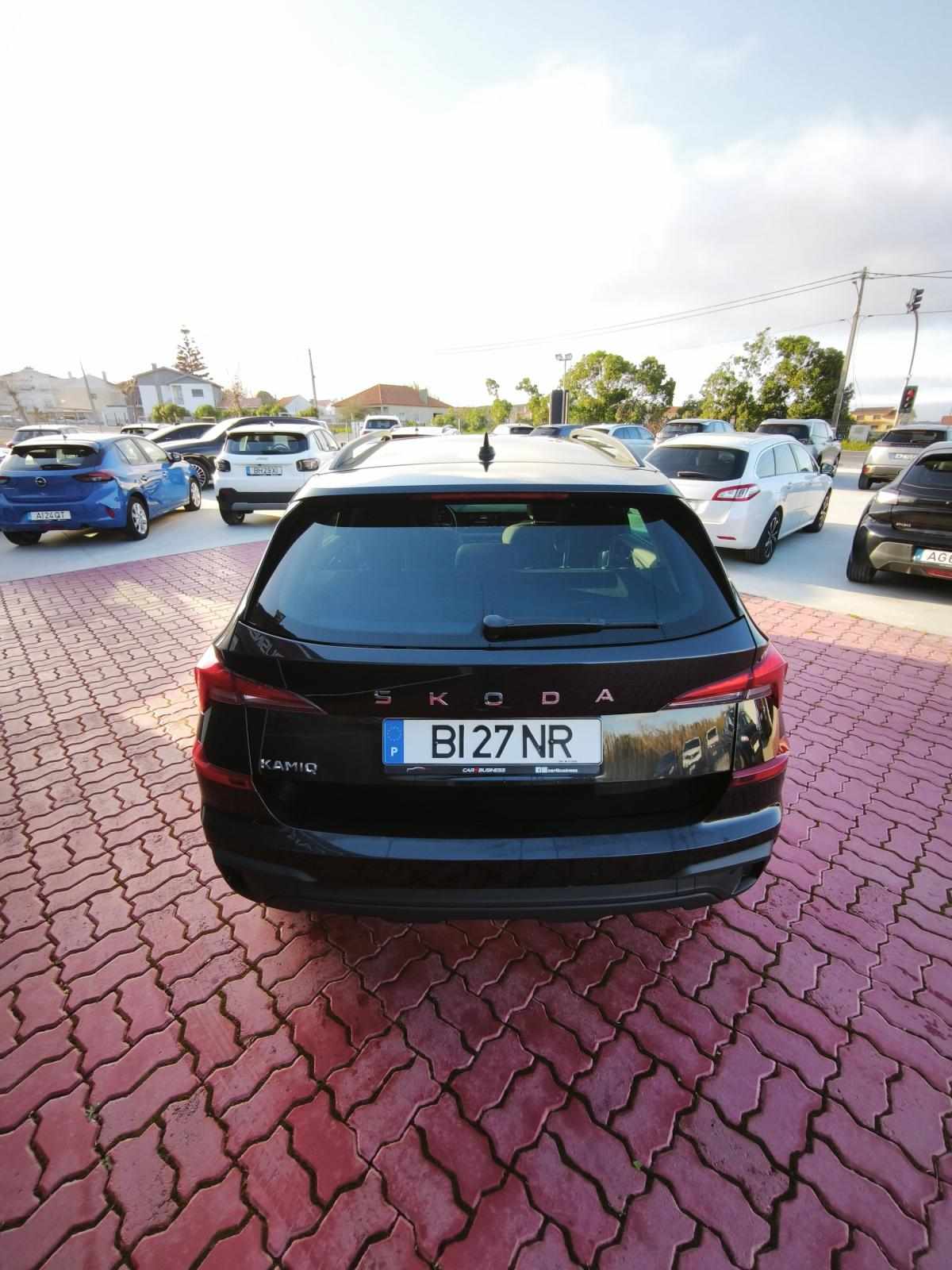 skoda-kamiq-2024-gasolina-999cc