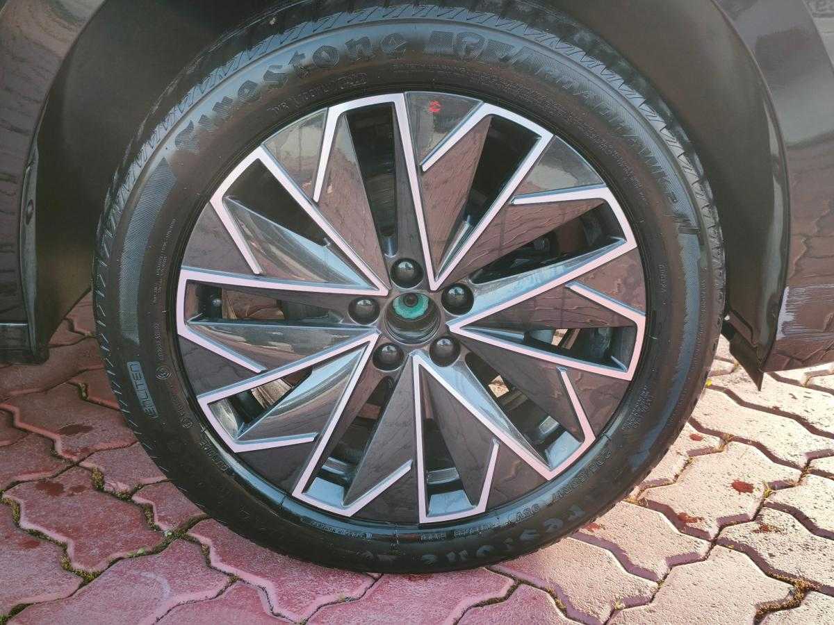 skoda-kamiq-2024-gasolina-999cc