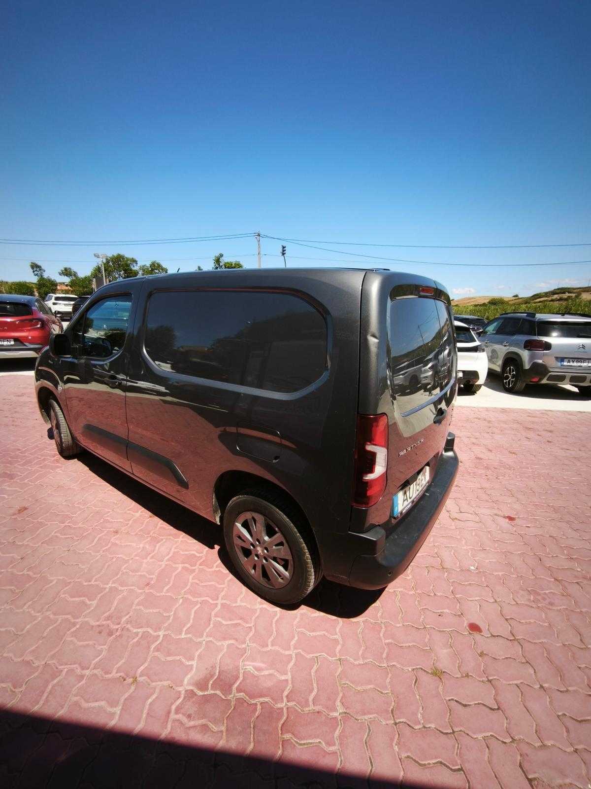 peugeot-partner-2022-diesel-1499cc