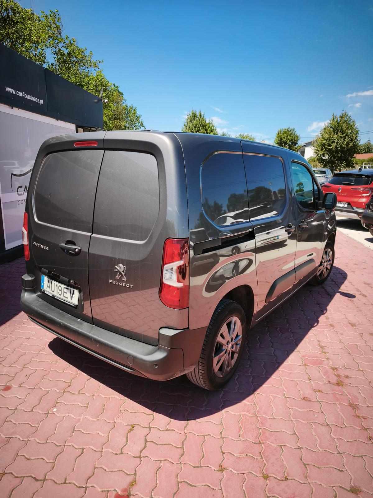 peugeot-partner-2022-diesel-1499cc