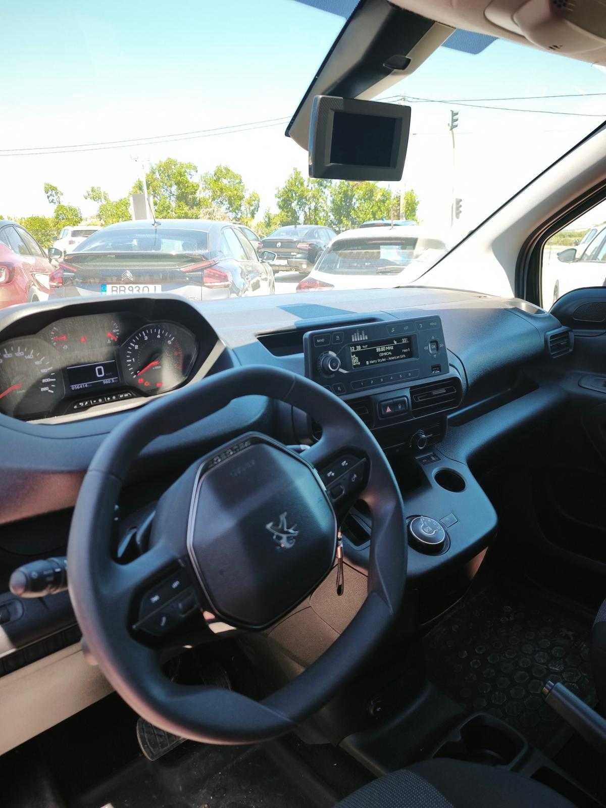 peugeot-partner-2022-diesel-1499cc