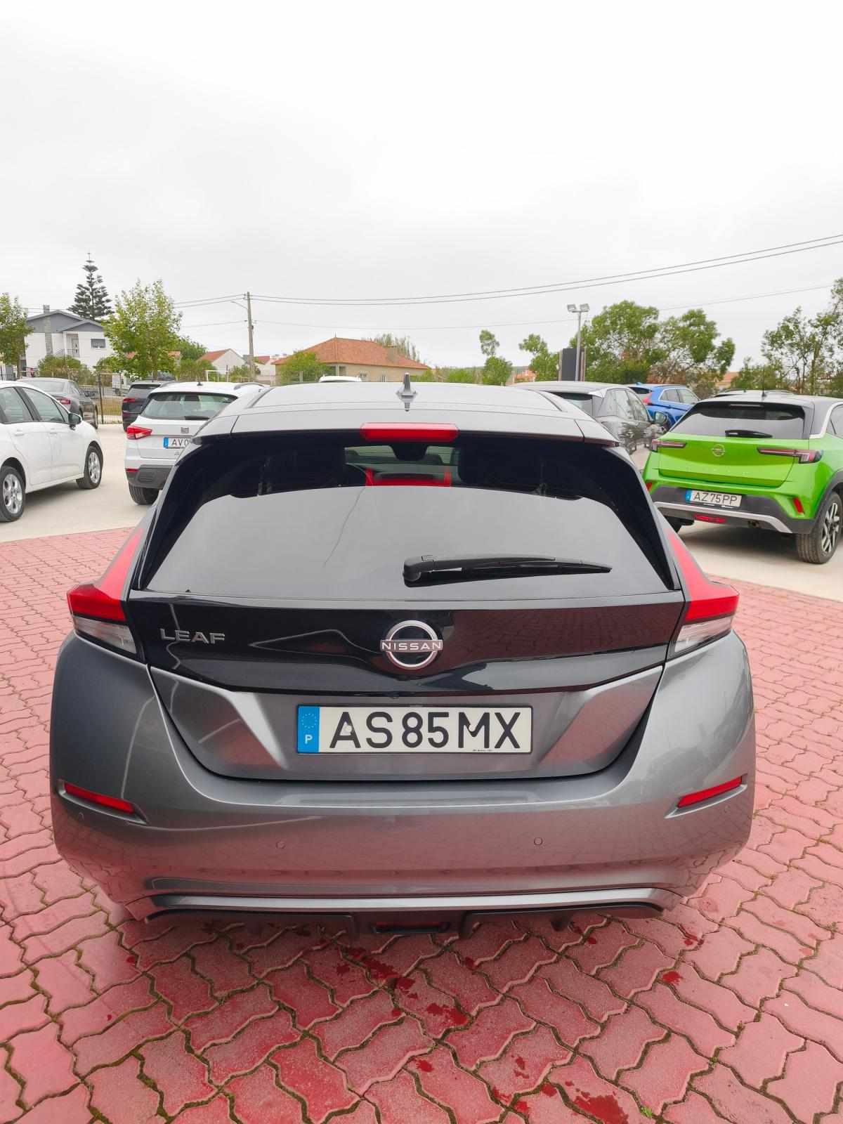 nissan-leaf-2022-eletrico-0cc