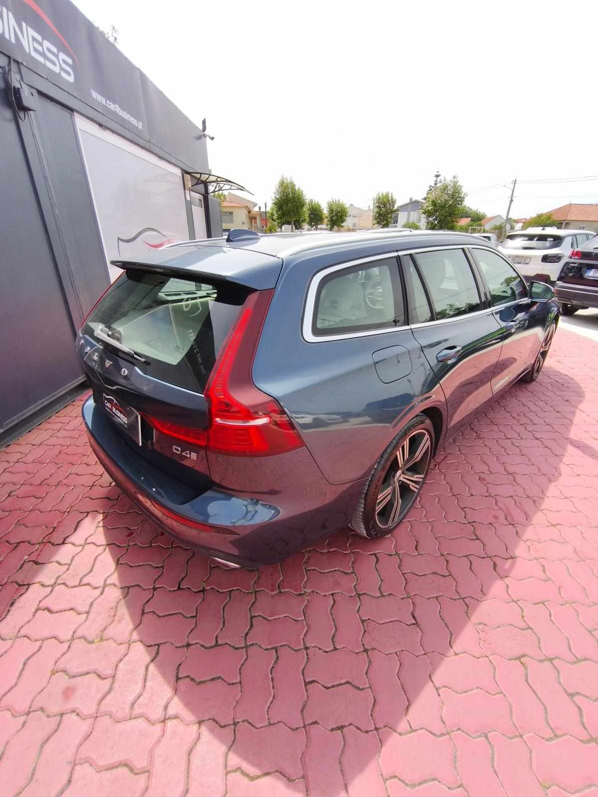 volvo-v60-2018-diesel-1969cc