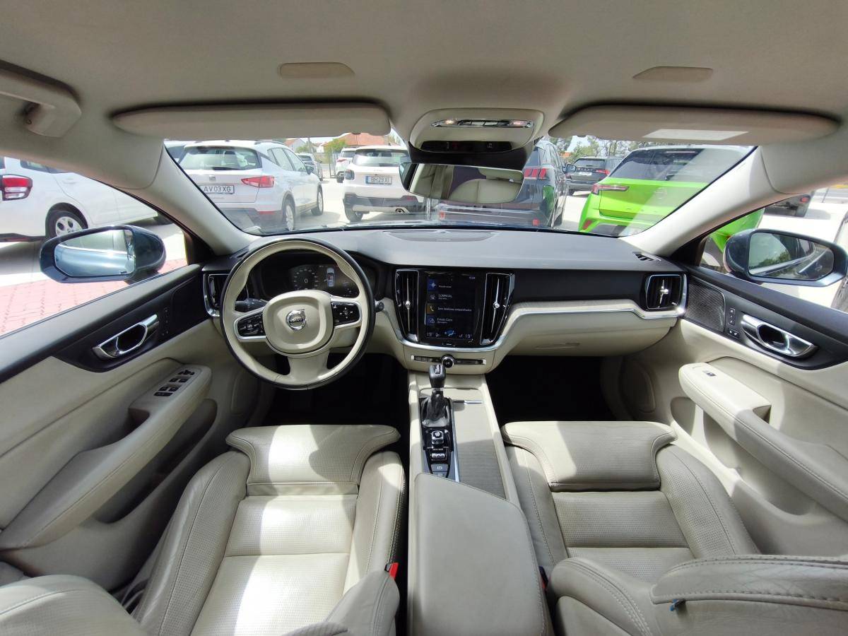 volvo-v60-2018-diesel-1969cc