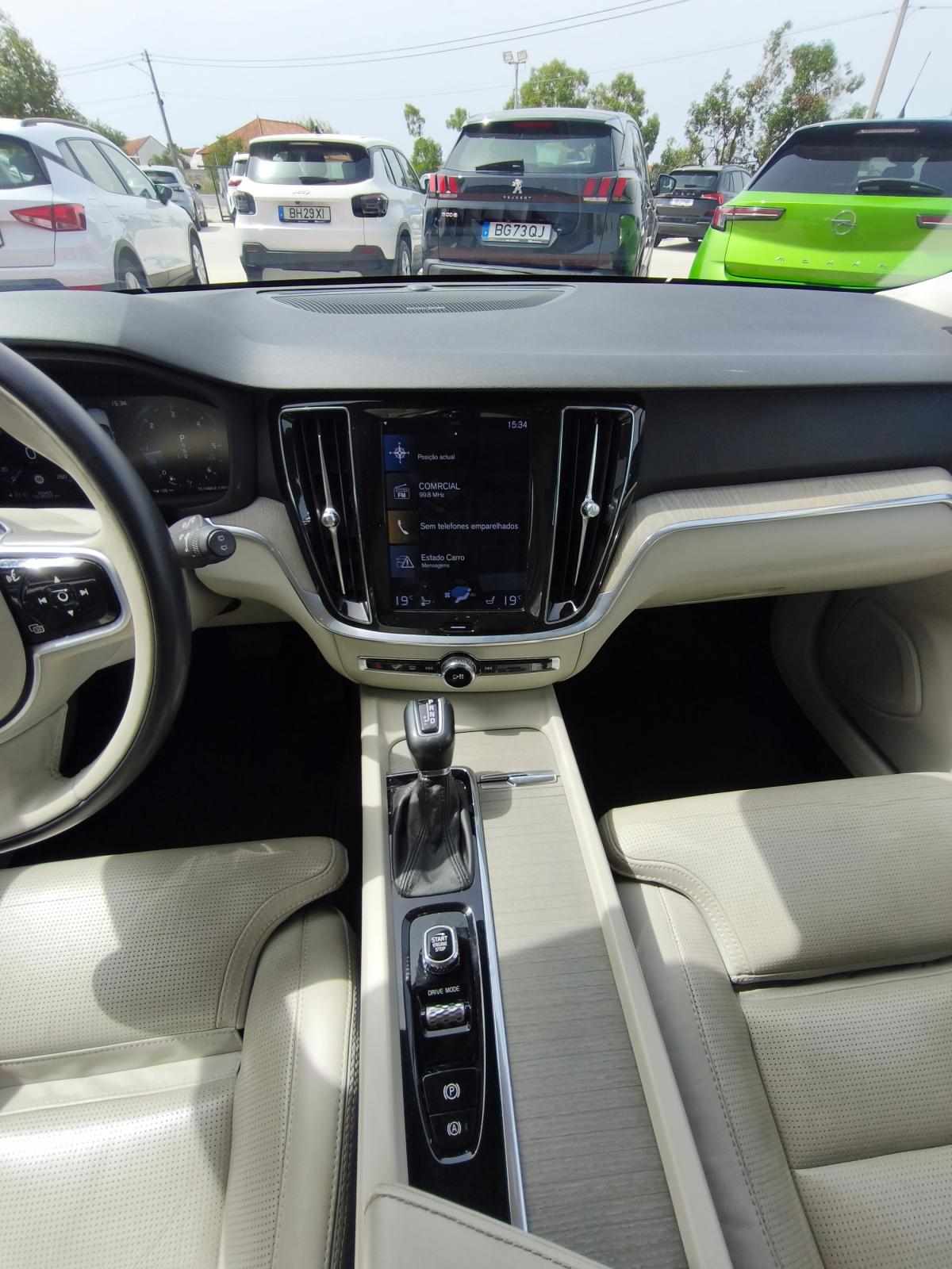 volvo-v60-2018-diesel-1969cc