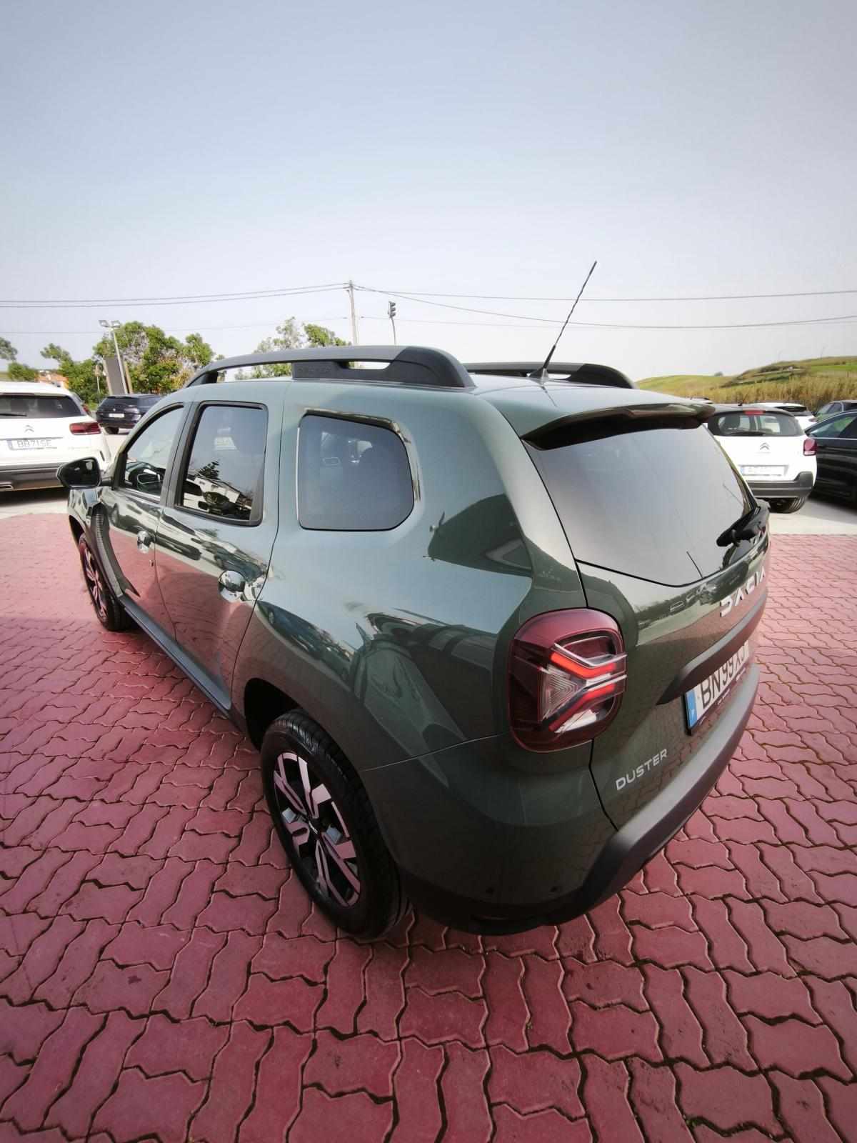 dacia-duster-2023-gpl-999cc