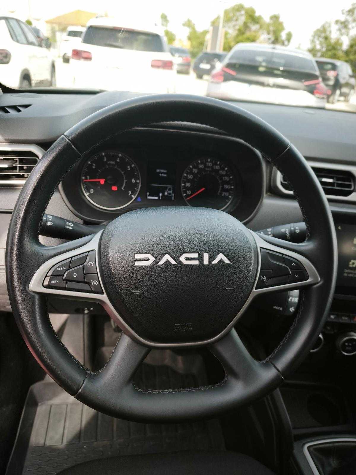 dacia-duster-2023-gpl-999cc