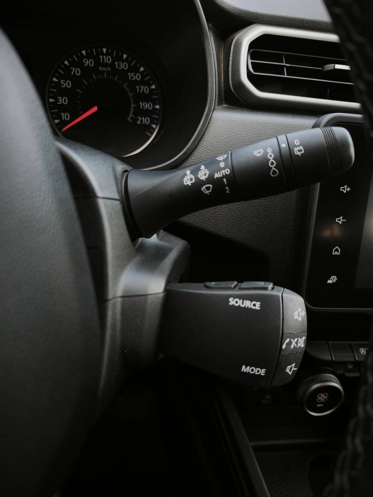 dacia-duster-2023-gpl-999cc