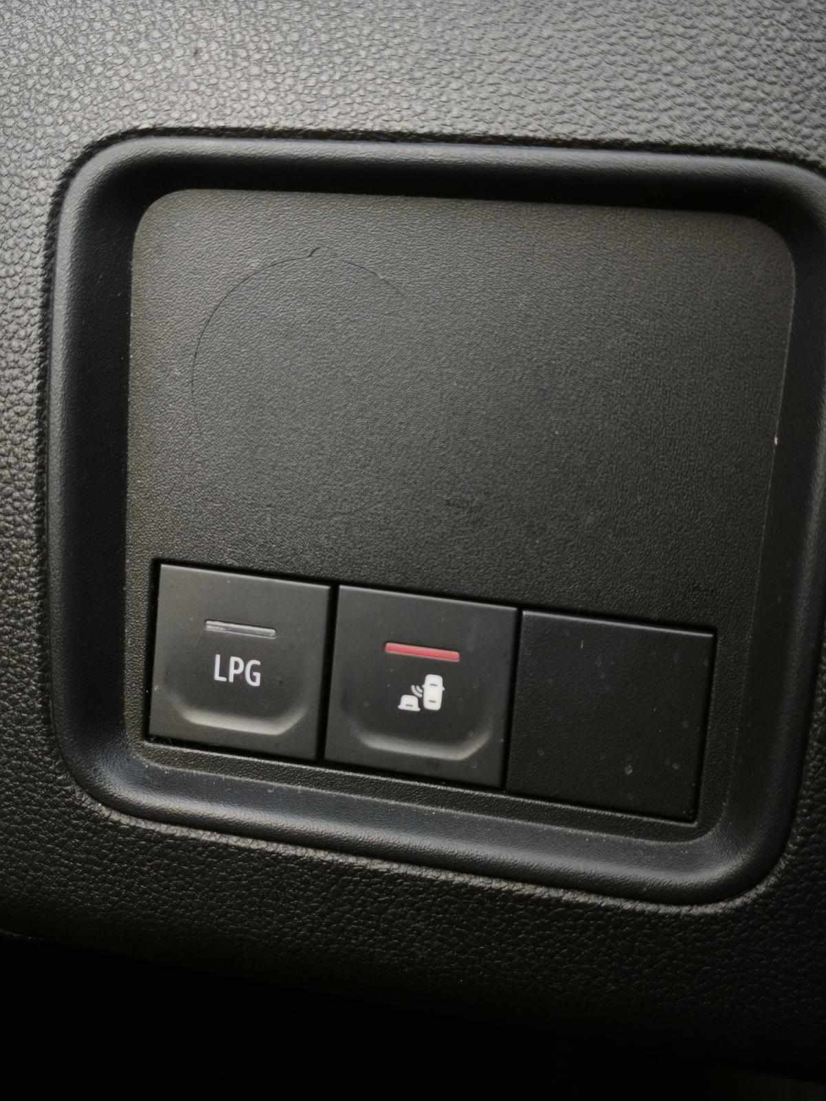dacia-duster-2023-gpl-999cc