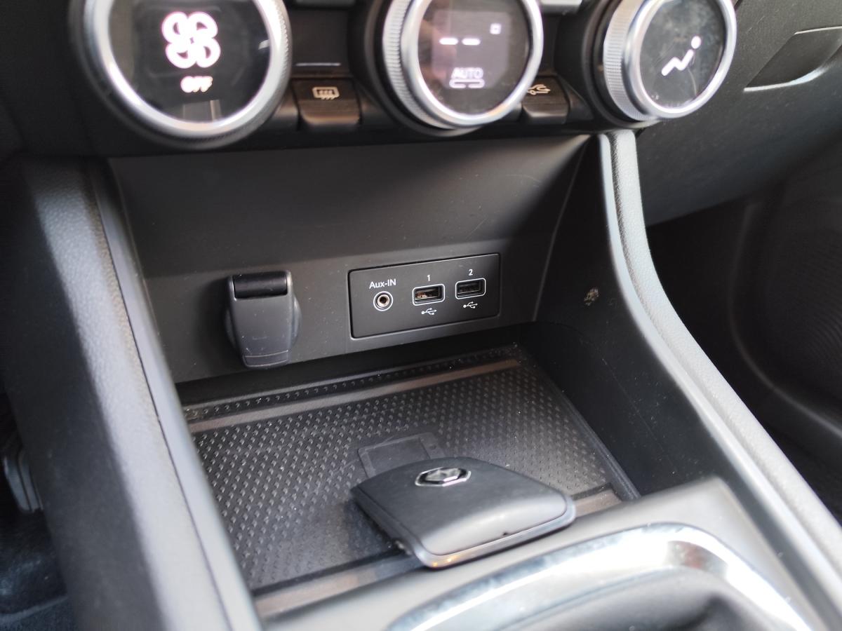 renault-captur-2023-gasolina-999cc