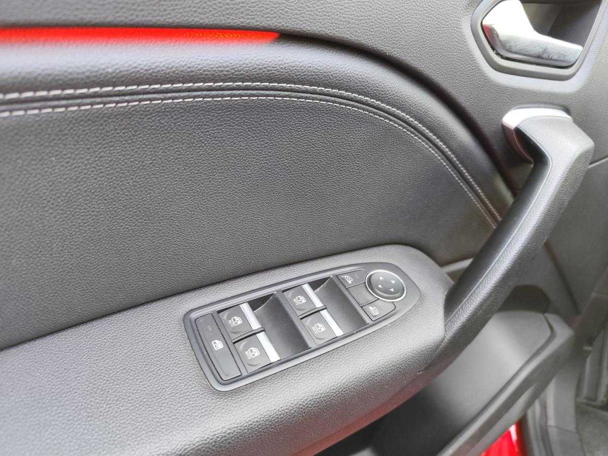 renault-captur-2023-gasolina-999cc