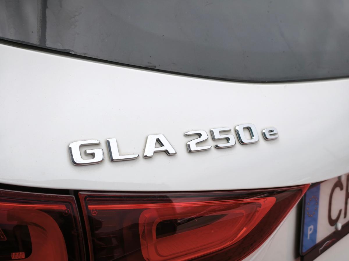 mercedes-benz-gla-2022-hibrido-a-gasolina-1332cc