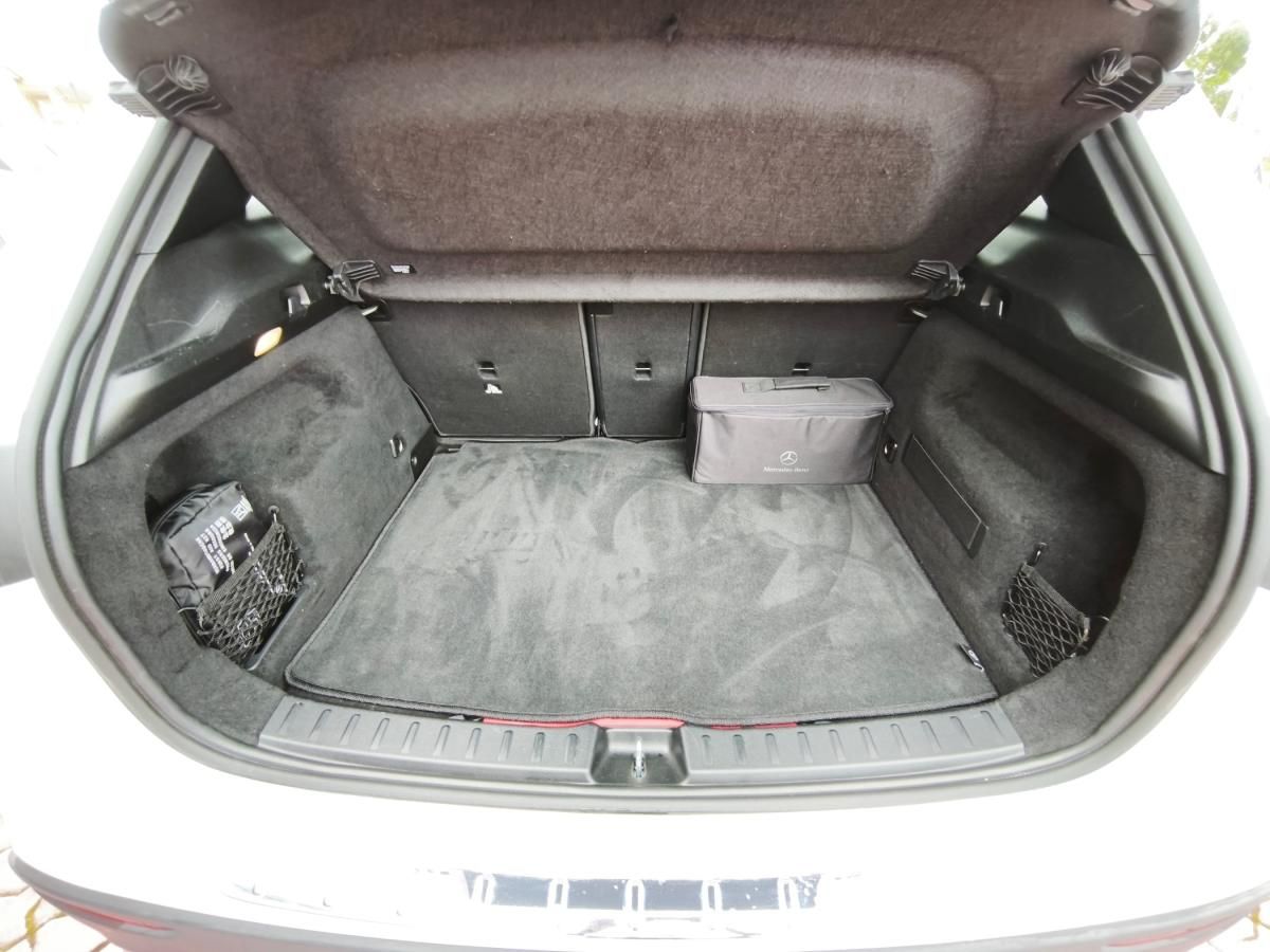 mercedes-benz-gla-2022-hibrido-a-gasolina-1332cc