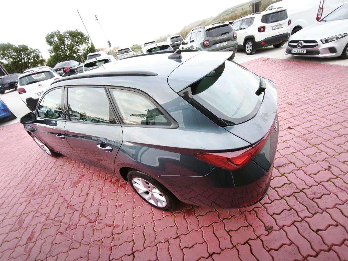 seat-leon-st-2022-gasolina-999cc