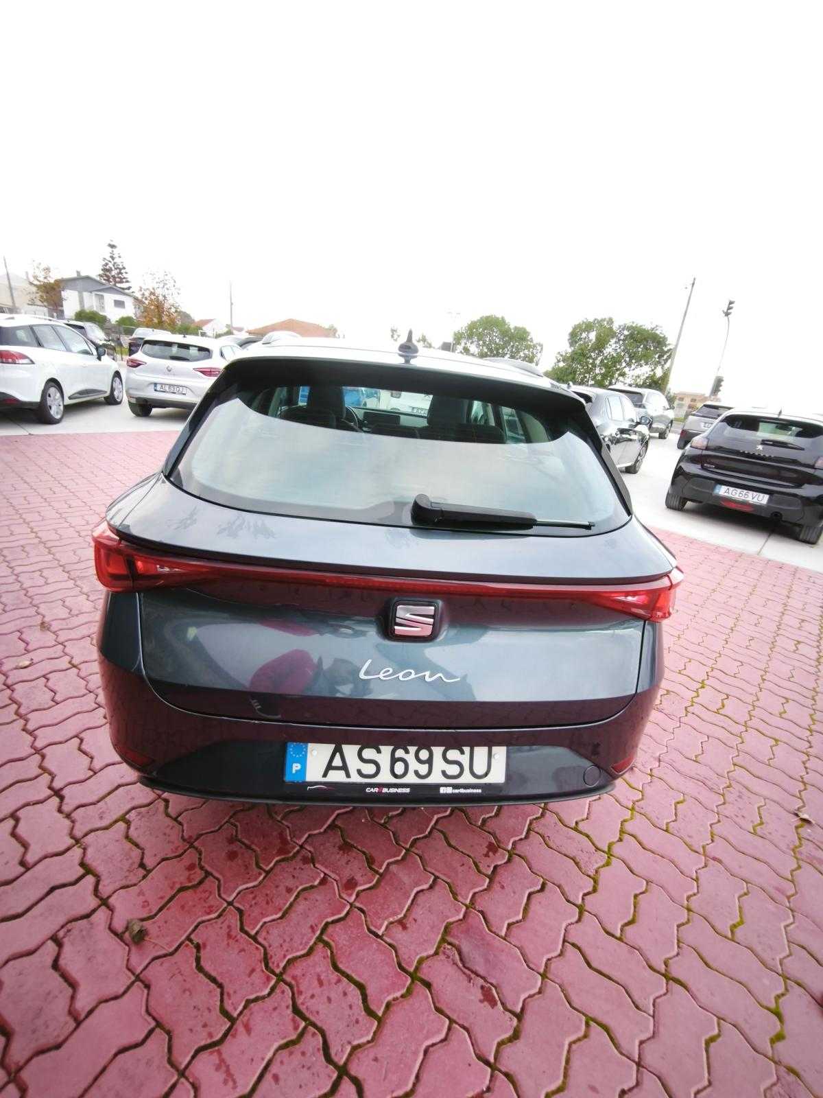 seat-leon-st-2022-gasolina-999cc