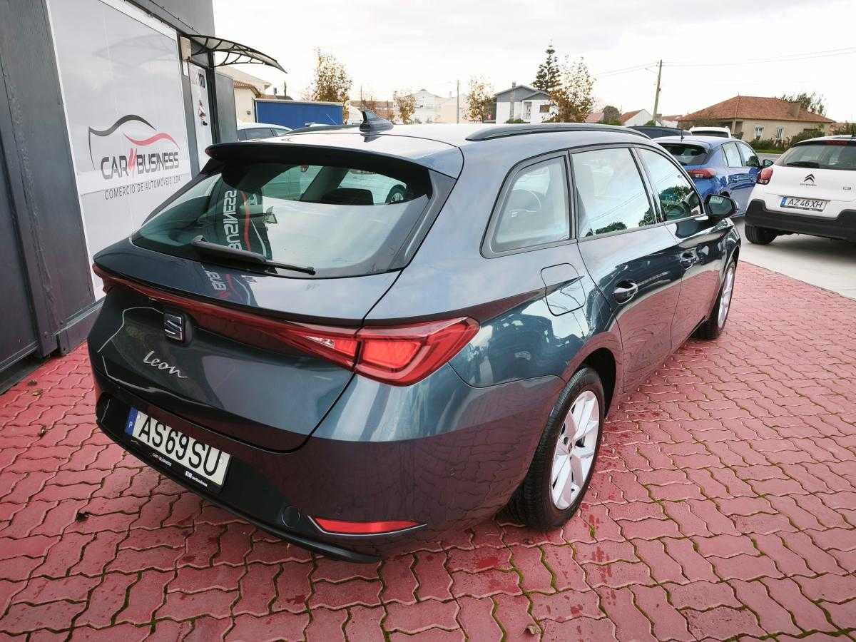 seat-leon-st-2022-gasolina-999cc
