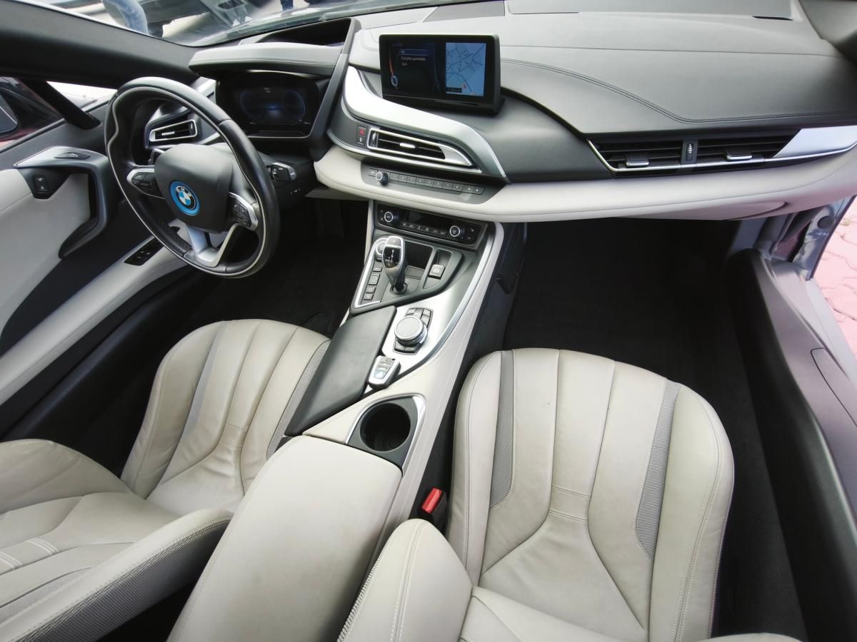 bmw-i8-2016-hibrido-a-gasolina-1499cc