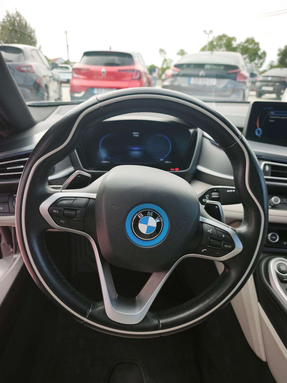 bmw-i8-2016-hibrido-a-gasolina-1499cc