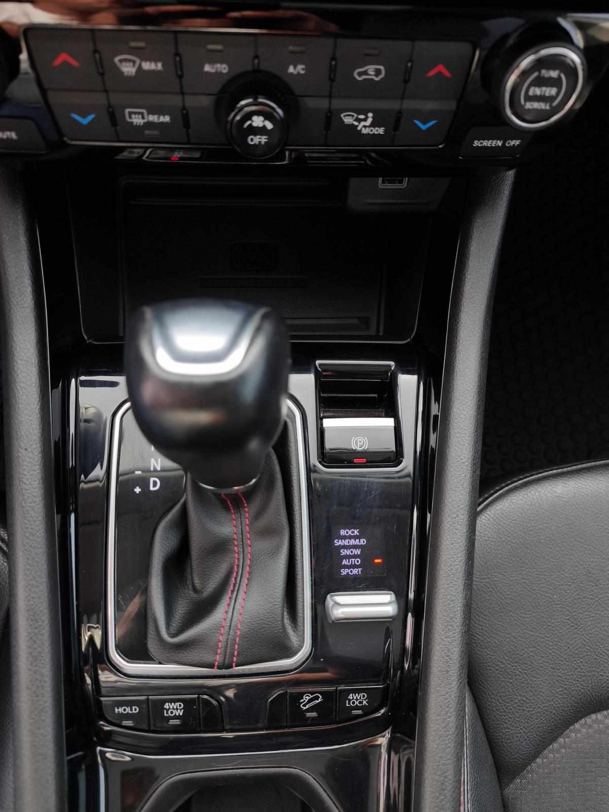 jeep-compass-2023-hibrido-a-gasolina-1332cc