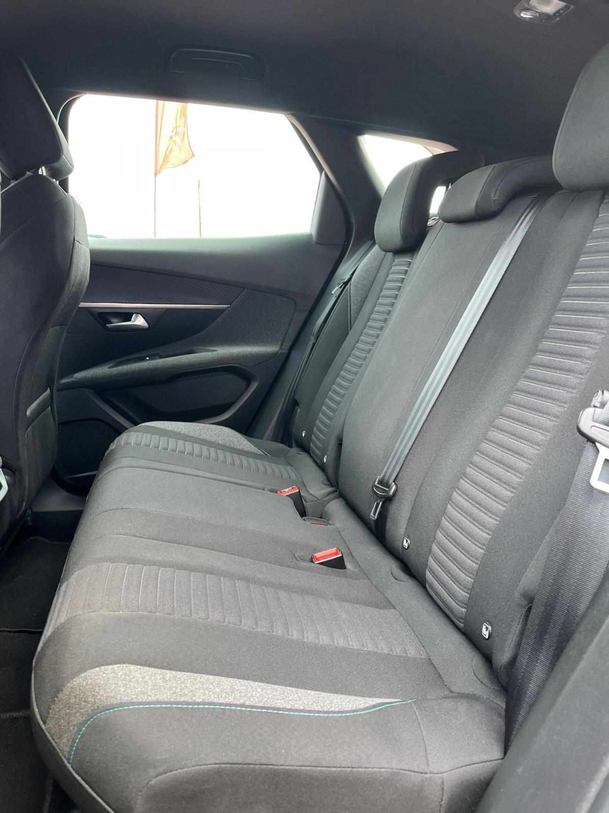 peugeot-3008-2024-gasolina-1199cc