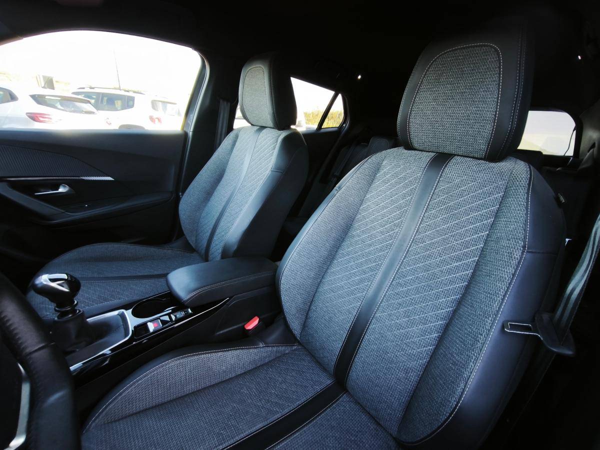 peugeot-2008-2024-gasolina-1199cc