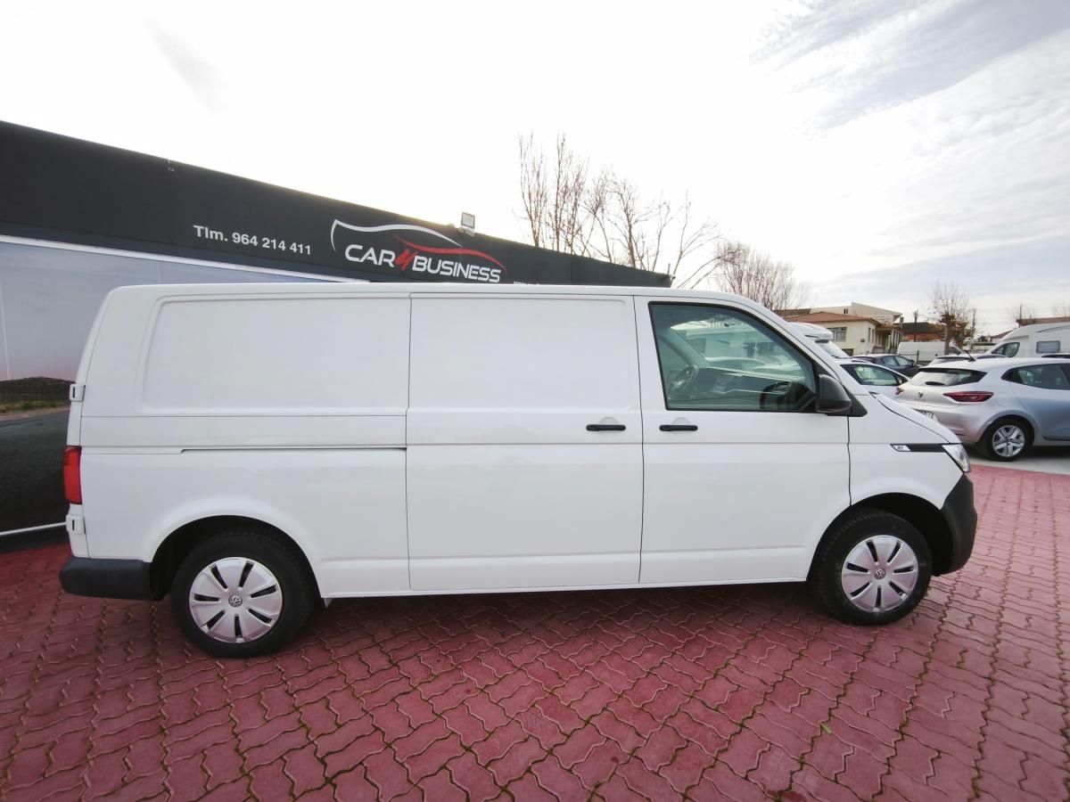 volkswagen-transporter-2022-diesel-1968cc