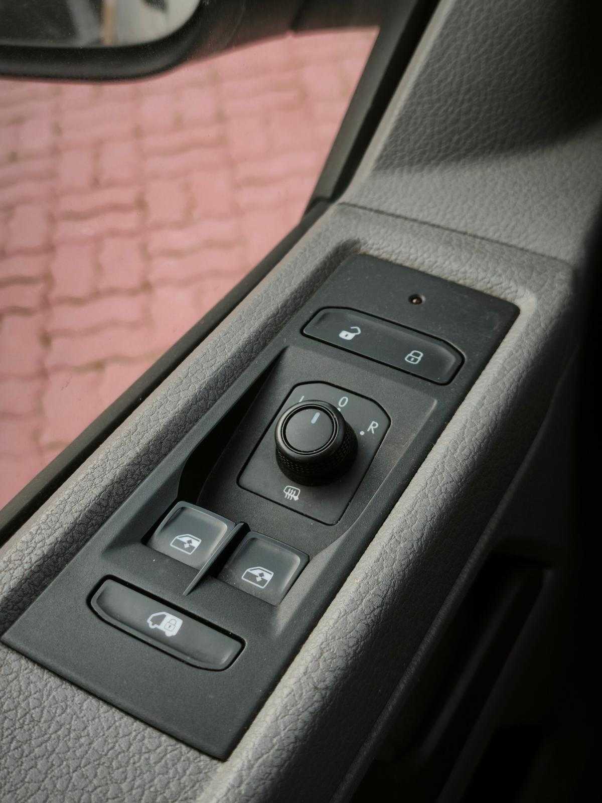 volkswagen-transporter-2022-diesel-1968cc