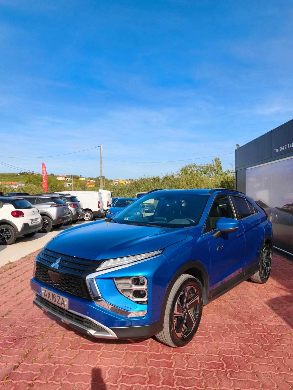 mitsubishi-eclipse-cross-2022-hibrido-a-gasolina-2360cc