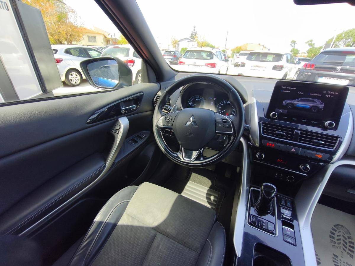 mitsubishi-eclipse-cross-2022-hibrido-a-gasolina-2360cc