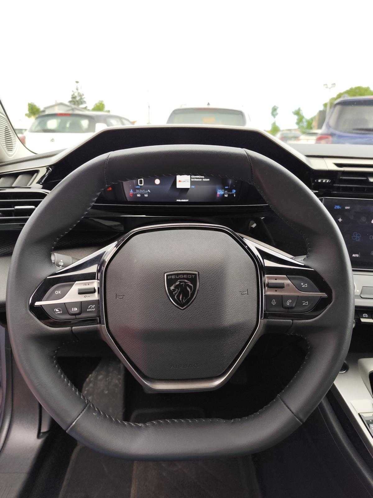 peugeot-308-2023-gasolina-1199cc