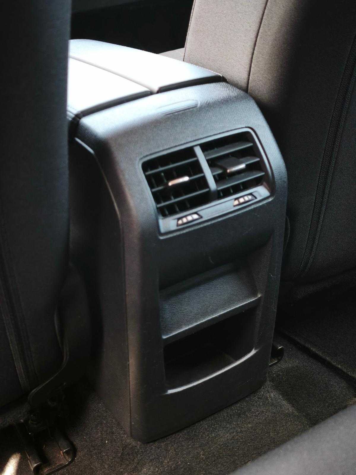 peugeot-308-sw-2023-gasolina-1199cc