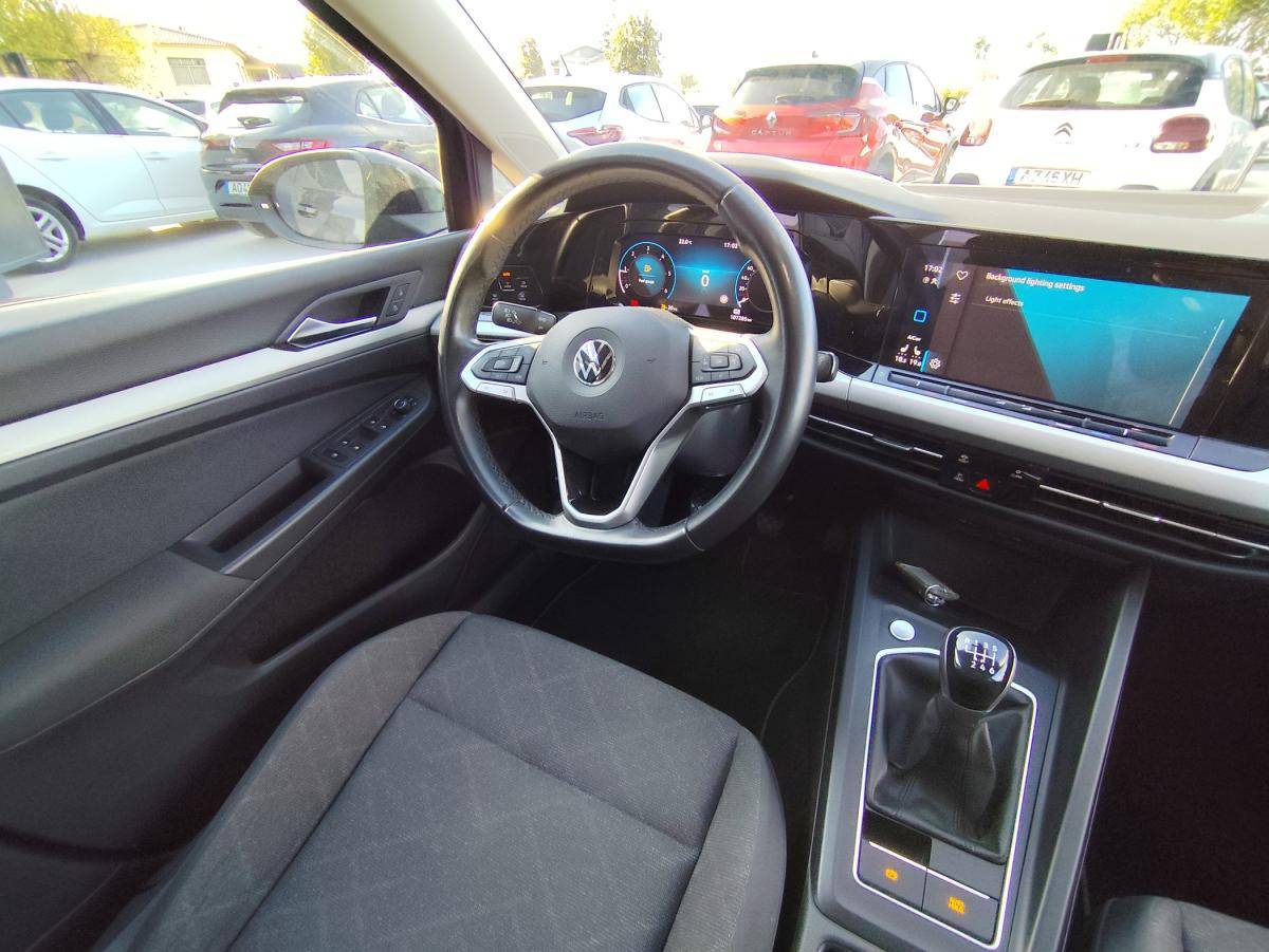 volkswagen-golf-2021-diesel-1968cc