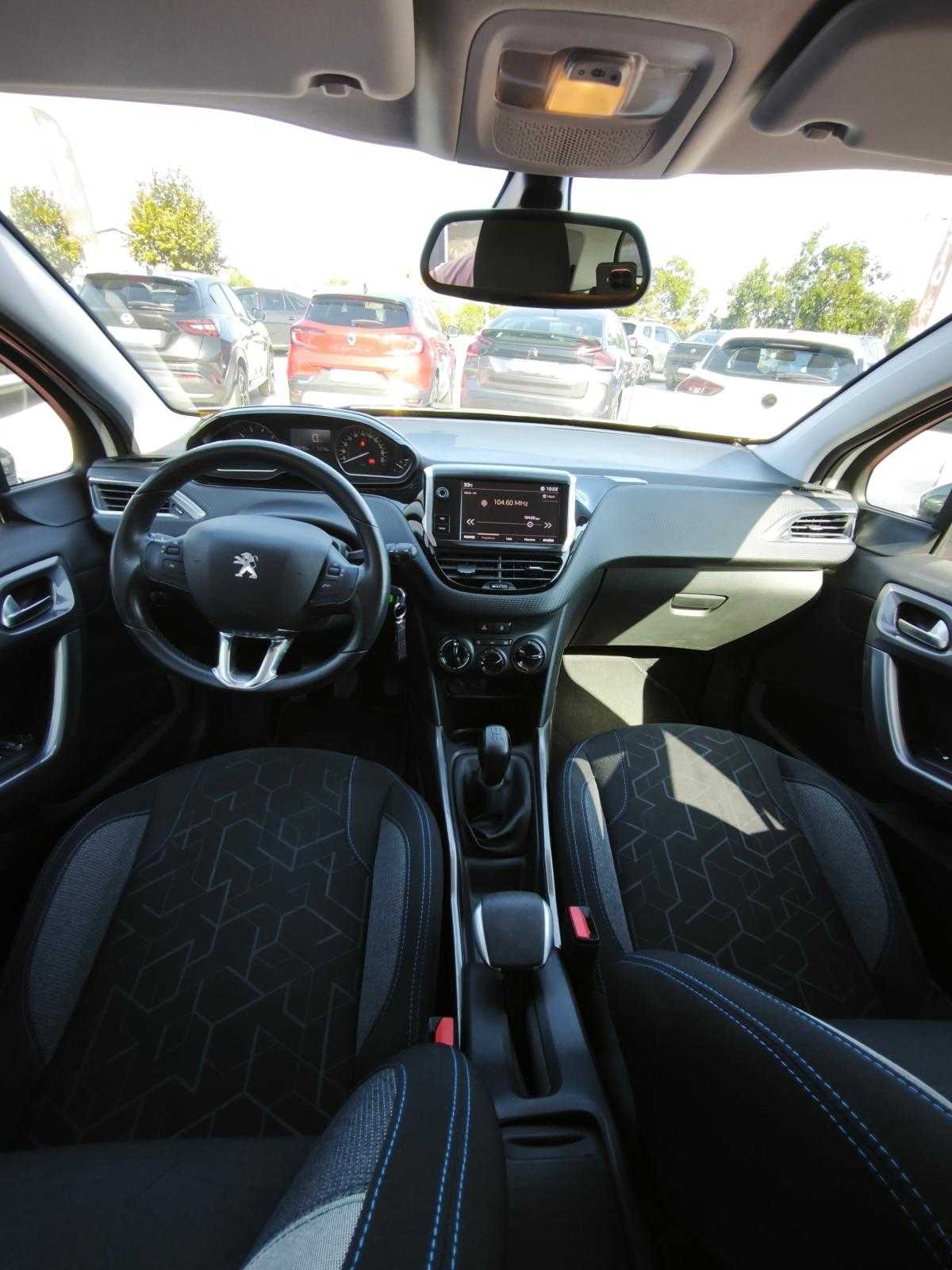 peugeot-2008-2019-gasolina-1199cc
