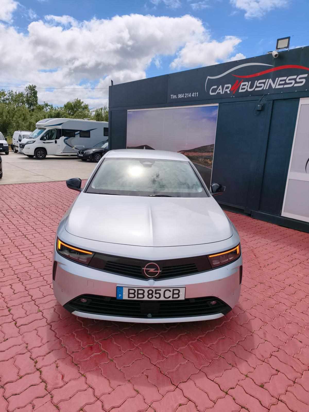 opel-astra-2023-gasolina-1199cc