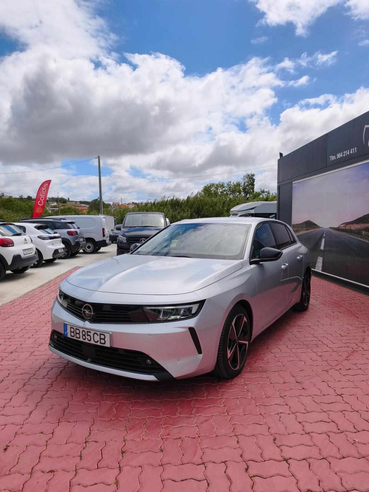 opel-astra-2023-gasolina-1199cc