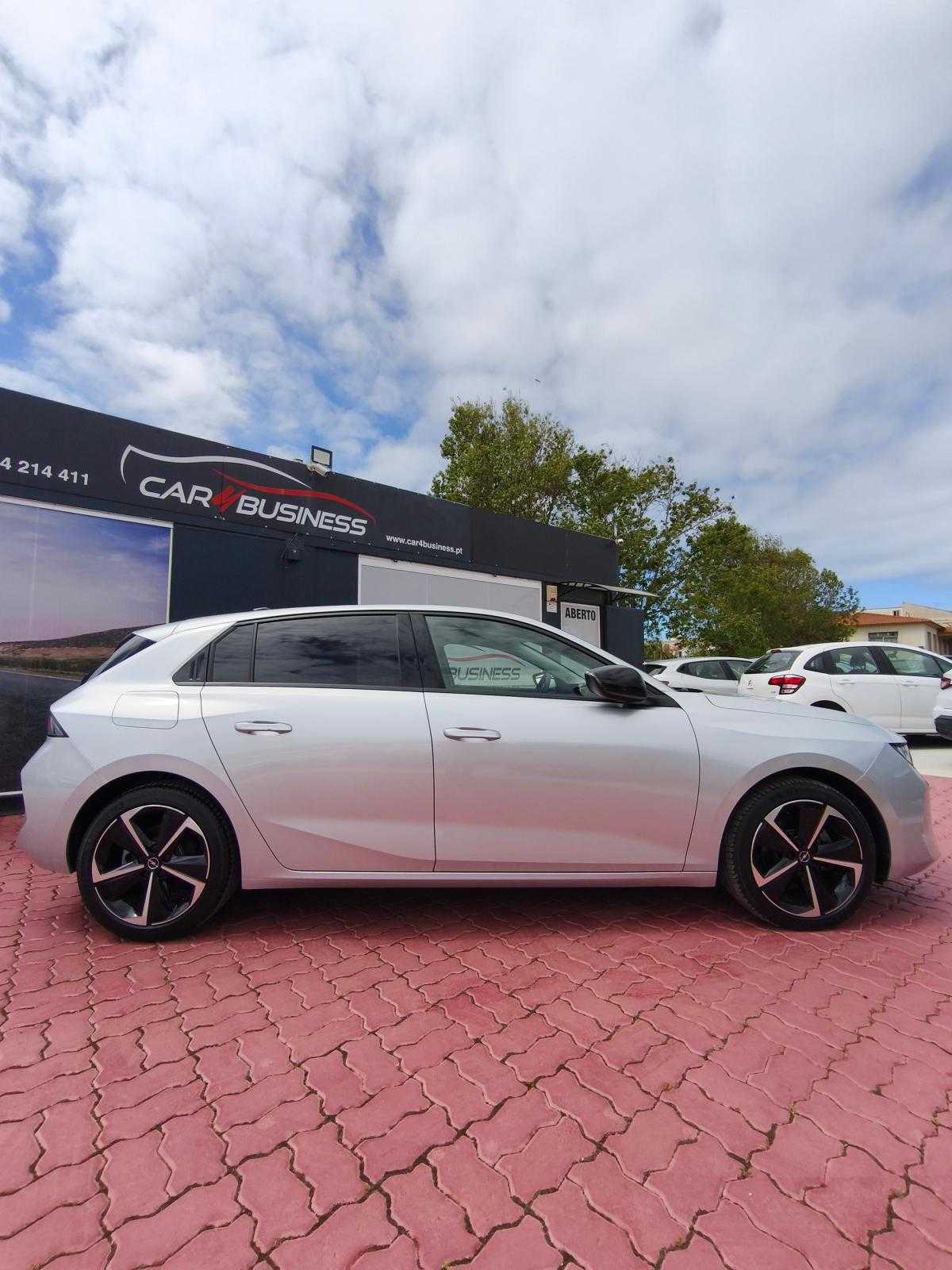 opel-astra-2023-gasolina-1199cc