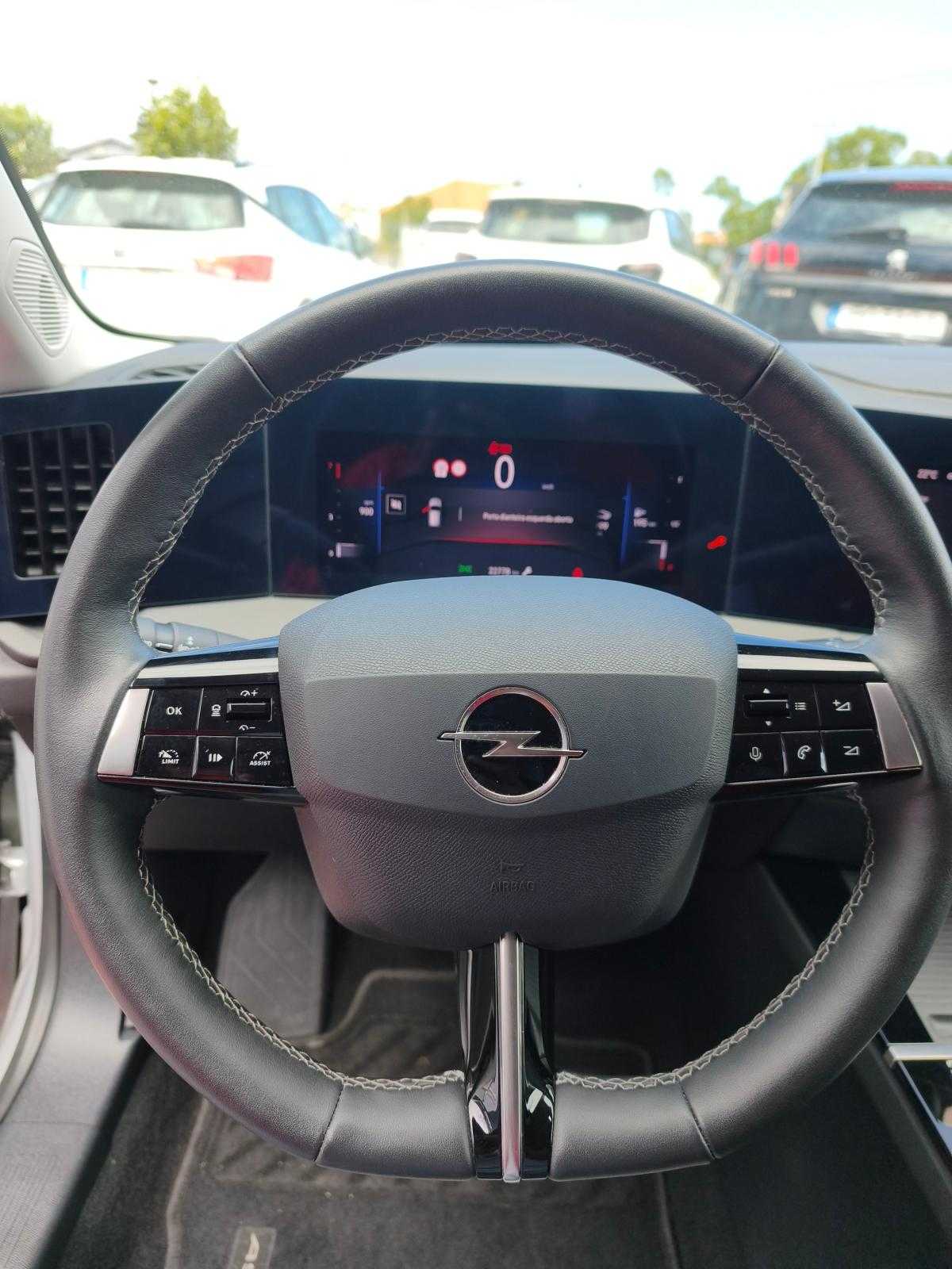 opel-astra-2023-gasolina-1199cc