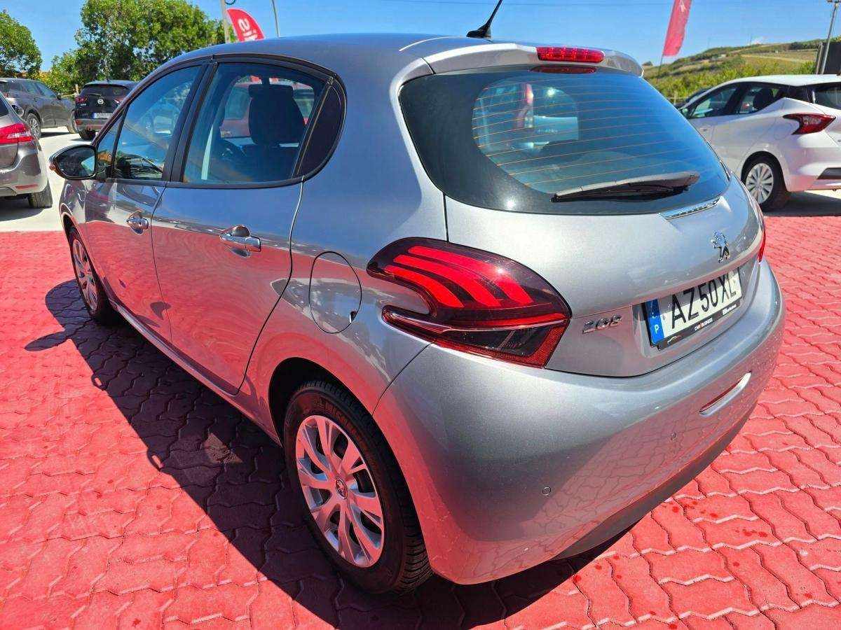 peugeot-208-2019-gasolina-1199cc