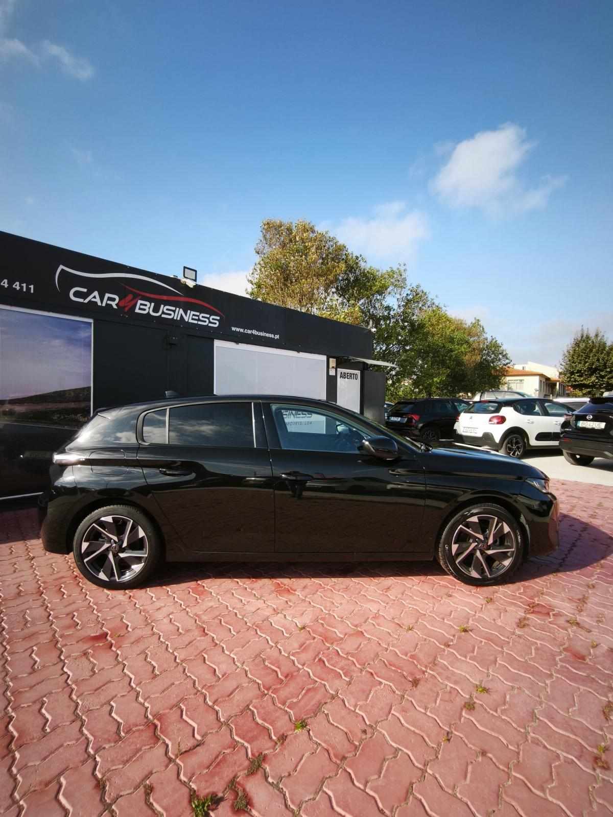 peugeot-308-2024-gasolina-1199cc