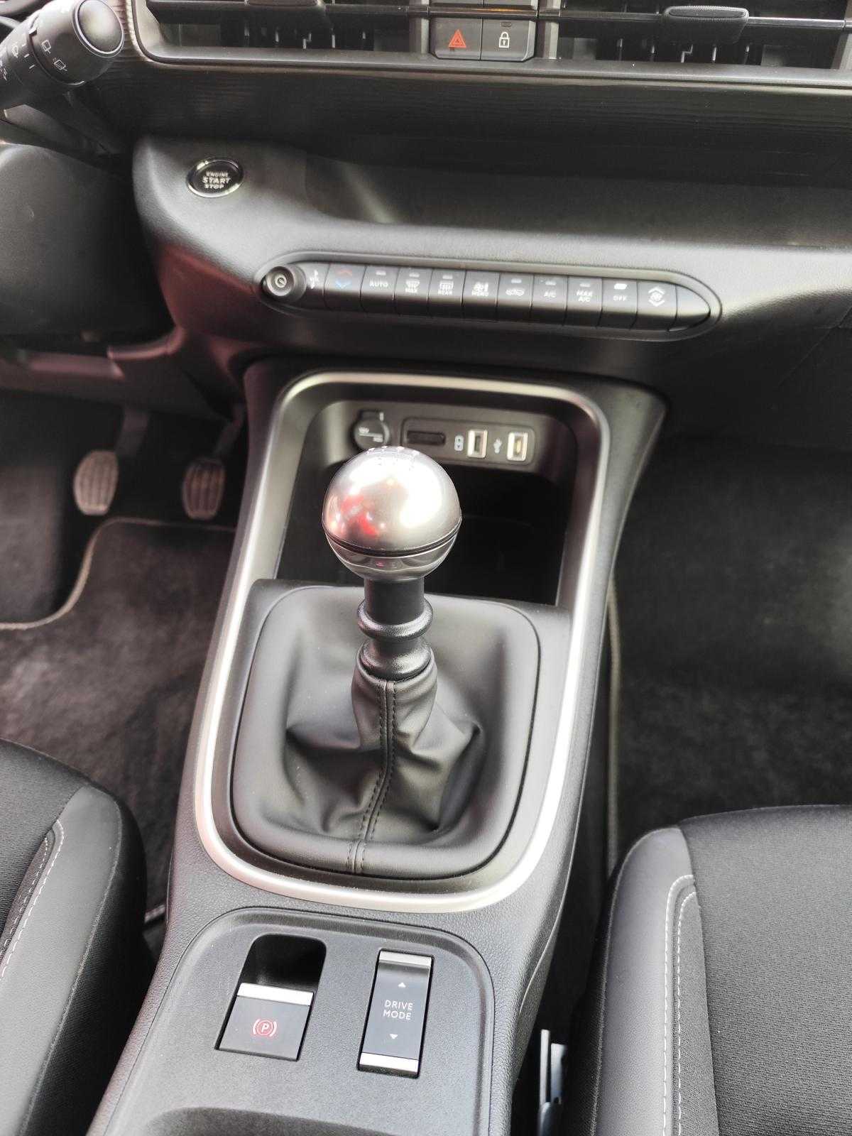 jeep-avenger-2024-gasolina-1199cc
