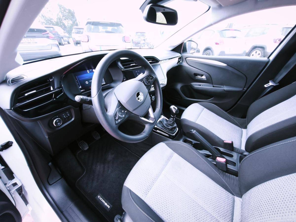 opel-corsa-2025-gasolina-1199cc