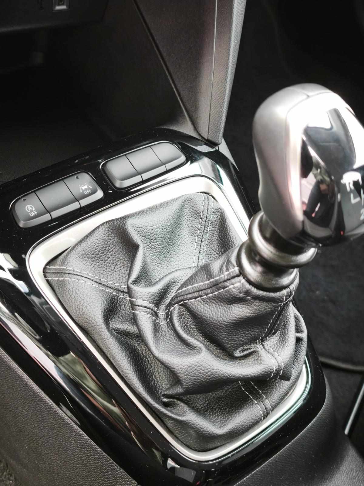 opel-corsa-2025-gasolina-1199cc