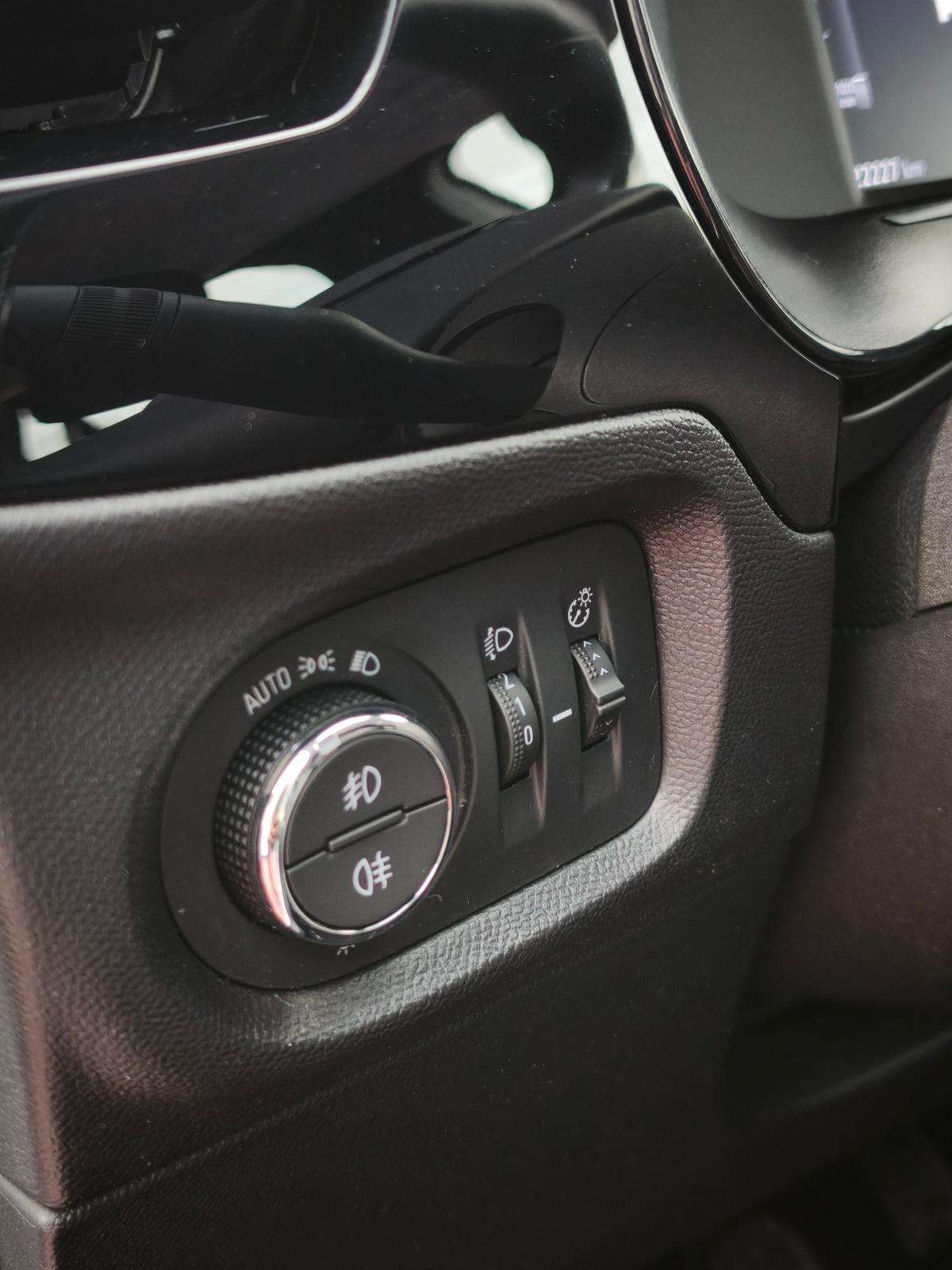 opel-corsa-2025-gasolina-1199cc
